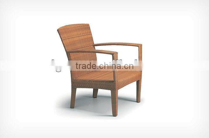 2017 Trade Assurance New Design outdoor comfortable famous modern pe rattan handmade dining chairs