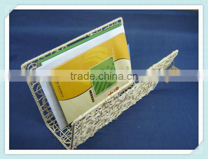 White rattan weaving storage holder