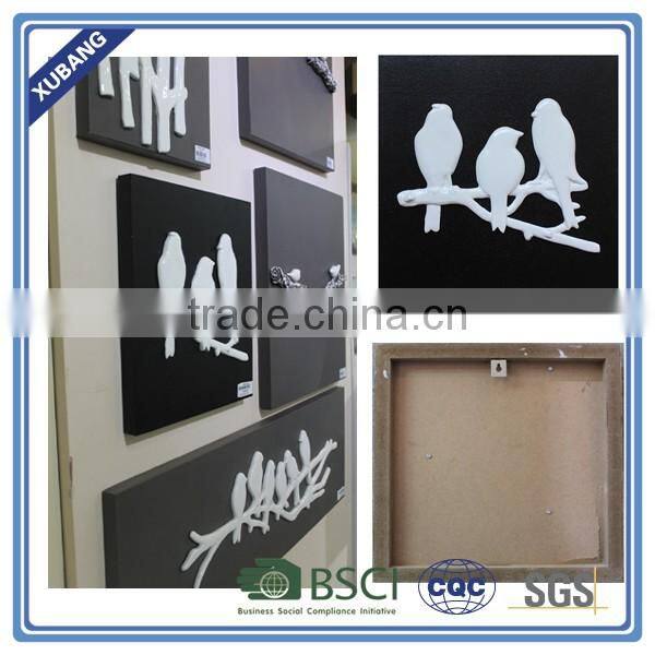 Polyresin wall art plaque with battery box for wall decor