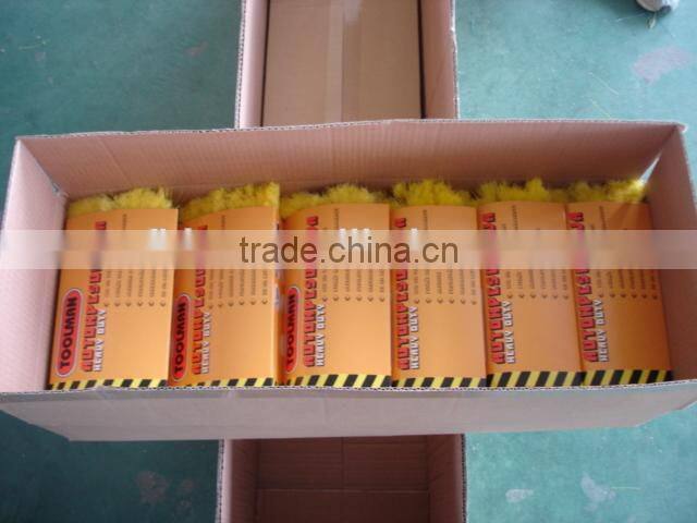 telesopic long handle water flow through clean brush for washing trucks boats and house