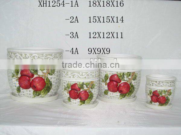Round Ceramic flower pots with leaf design