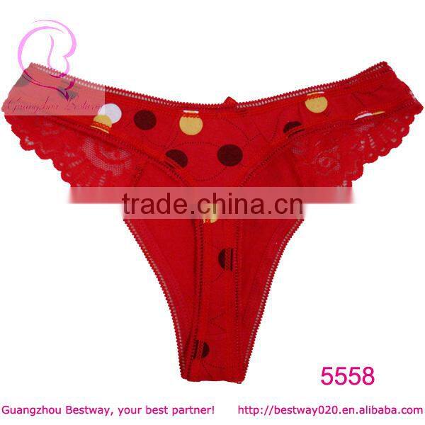 Hot-selling sexy red thong with lace & bow