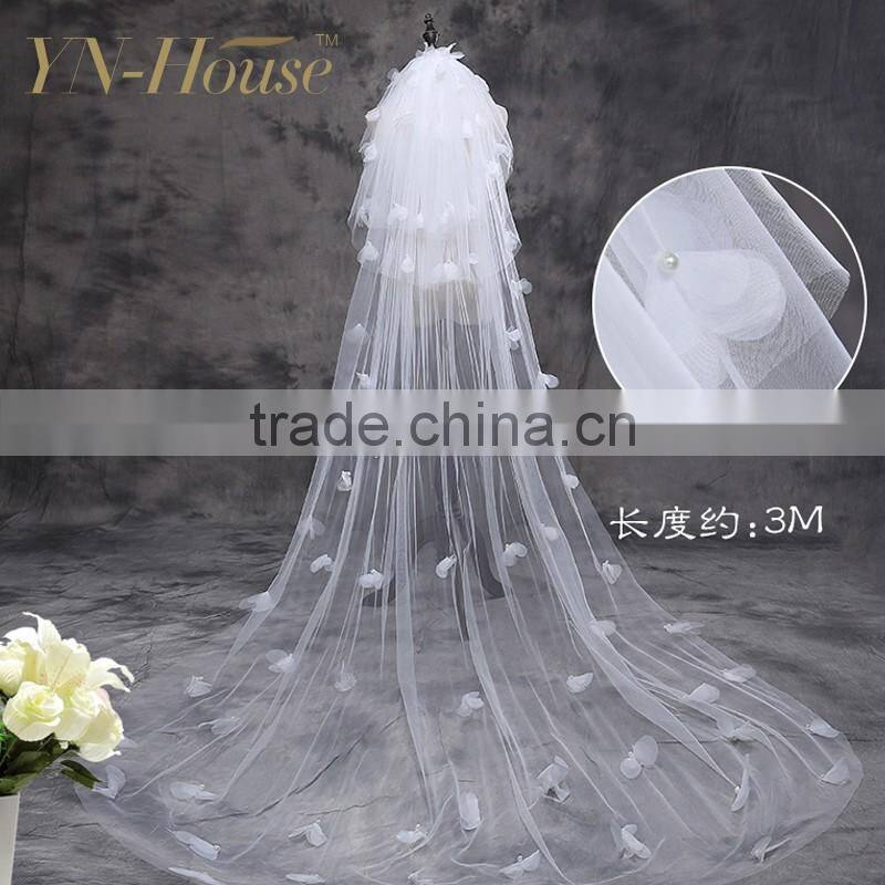 2016 New Fashionable Bridal Accessories five-layer Appliqued Edged White Long Wedding Veil