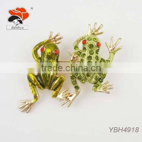 popular alloy small rhinestone snow magnetic brooch pin for Christmas