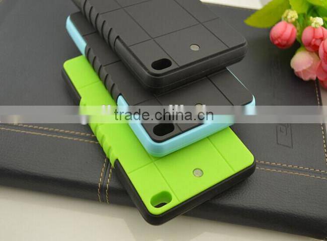 Hot 8000mah portable mobile solar power bank with dual USB made in China