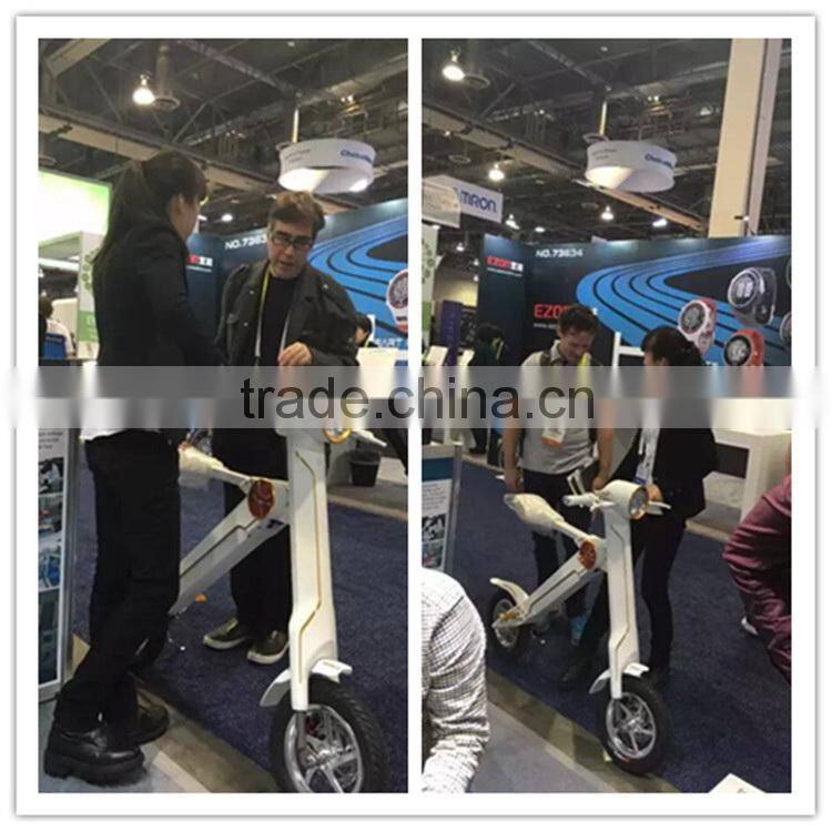 Newest fashion durable sport racing electric scooter