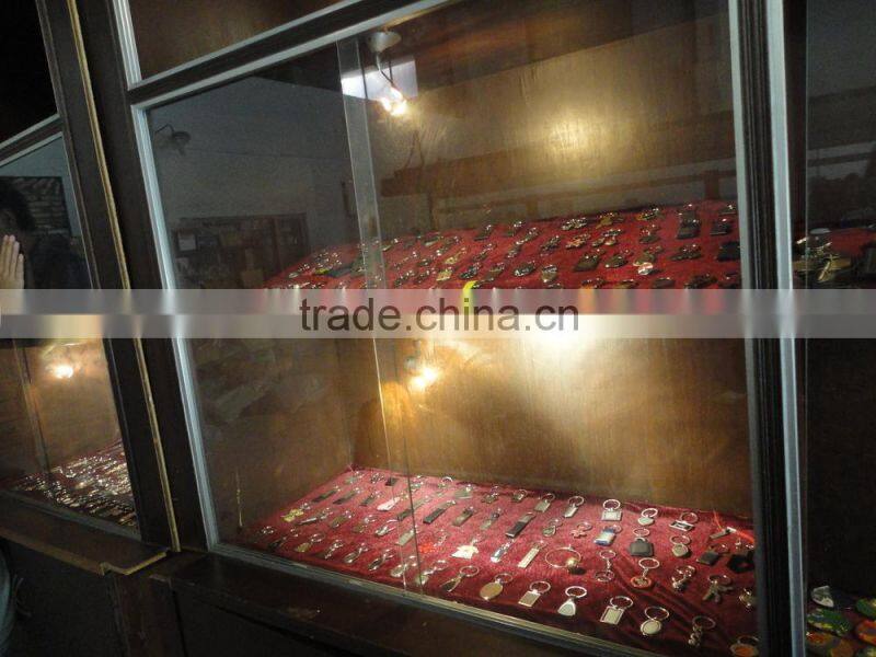 hot sale custom metal keychain with chain