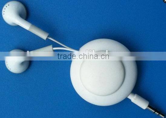 Retract retractable mobile earphone customized logo competitive price