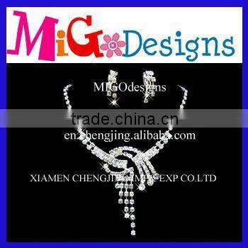 Wedding bridal crystal twist Necklace Earring heart spread Tiara Jewelry set