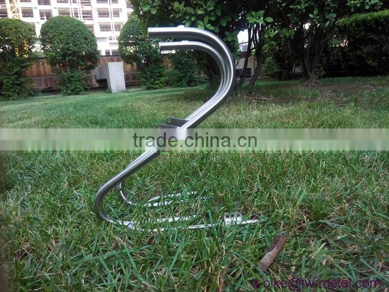 Customized titan bike front rack ti 25kg bicycle luggage carrier with sand blasting cheap titan bicycle front rack &bag holder