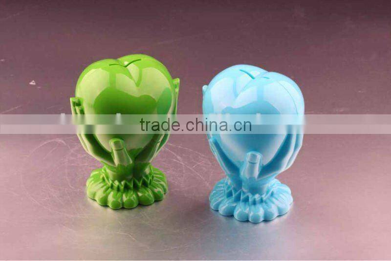 Promotional gift fancy heart shape plastic saving bank
