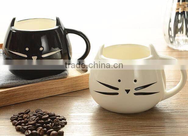 Creative gift Cartoon black and white ceramic cat mug