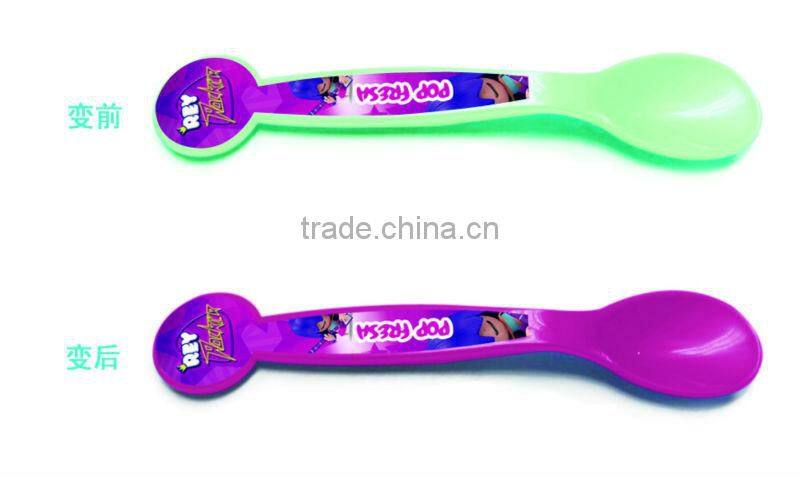Color Changing Baby Funny Spoon Food Safe Plastic Gift