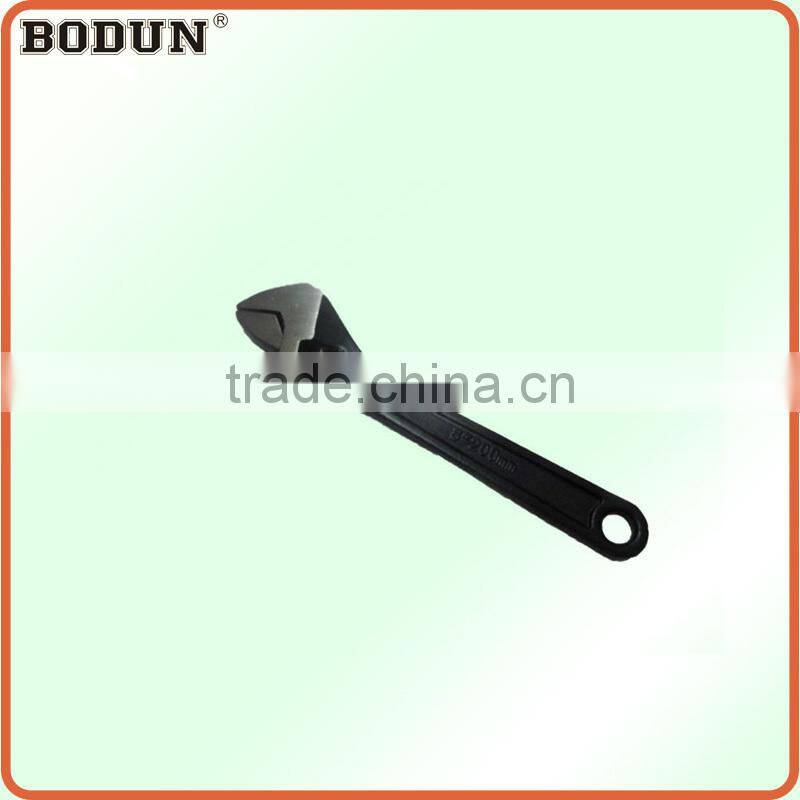 D2012 Two-color plastic handle adjustable wrench/spanner