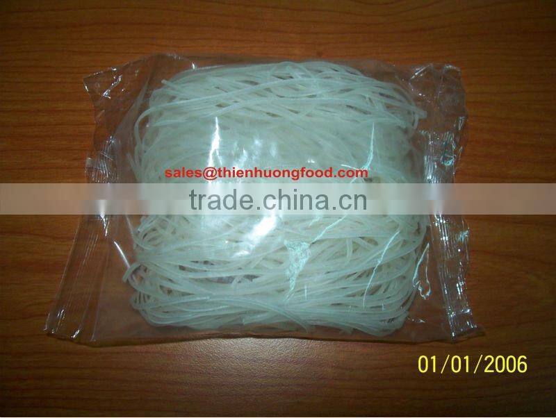 VI HUONG DRY RICE NOODLES / PHO KHO