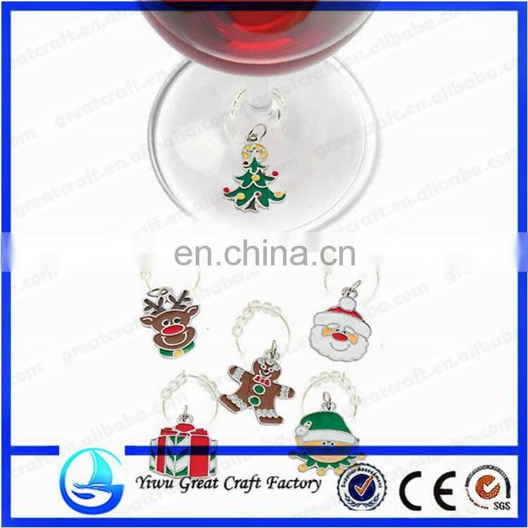 Christmas Wine Glass Charms. Perfect for the xmas dinner table