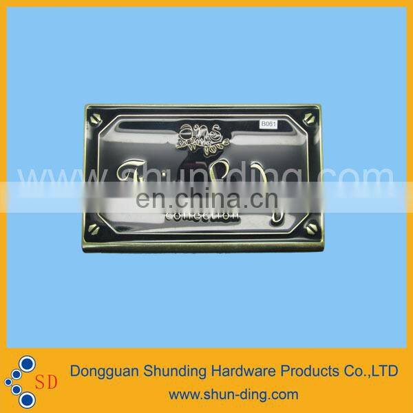 Shiny Odd Shaped Of Logo Nameplate