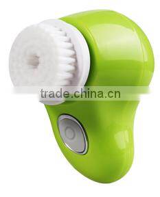 Waterproof rotating face pore cleansing brush