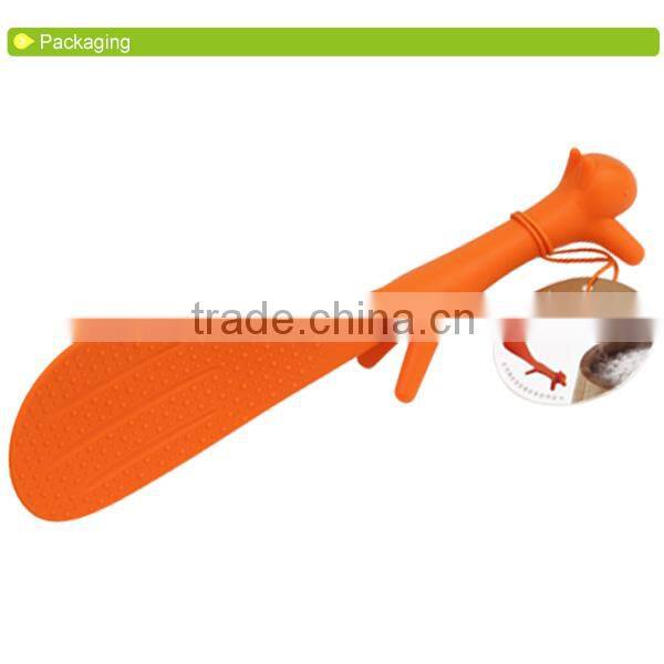 D585 Cute Cooking Tool Squirrels PP Plastic Rice Spoon Kitchen Accessories