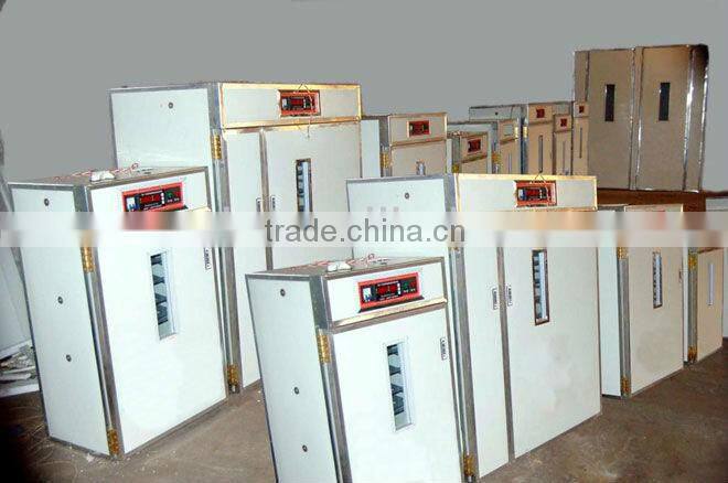 Chicken egg hatchery machine