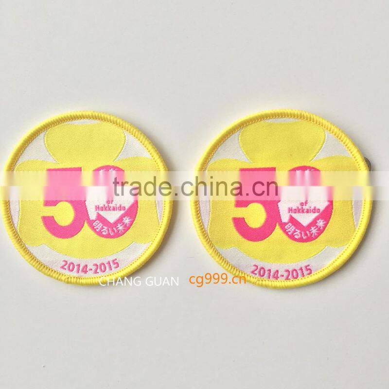 The manufacturers selling high quality woven labels