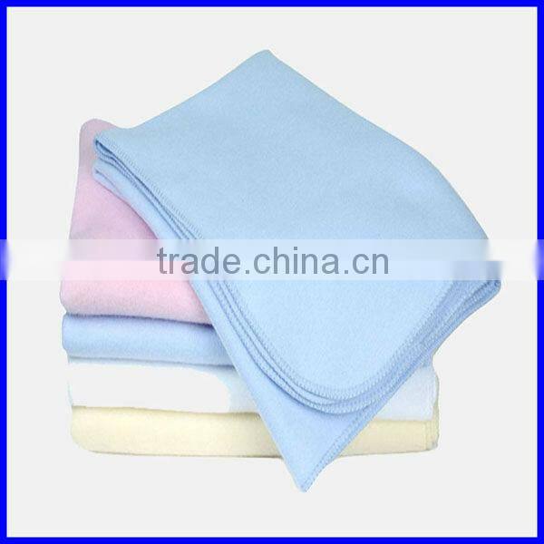 100% polyester super soft maple leaf fleece blanket