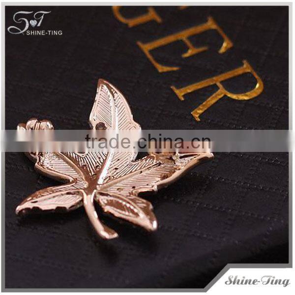 Korean Fashion Full of Diamond Maple Leaf Brooch Crystal Brooch130905-4