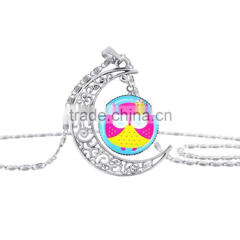 High Retro Sweater Chain Pendant Yin Yang Pattern Glass Cabochon Necklace