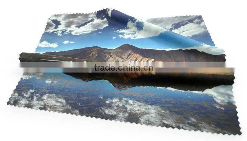 Soft hand touching New arrival microfiber cleaning cloth