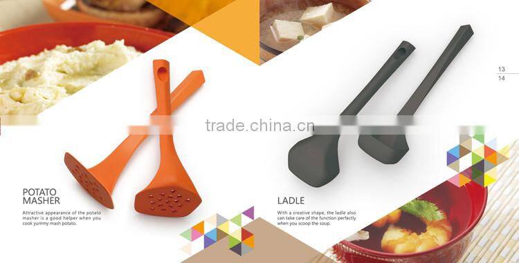 FDA & LFGB Standard Royal Nylon Kitchen Utensil