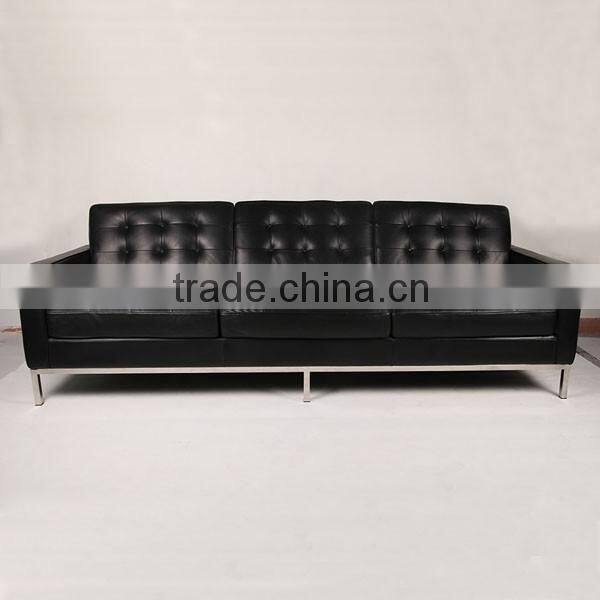 Leather Florence Knoll living room sofa