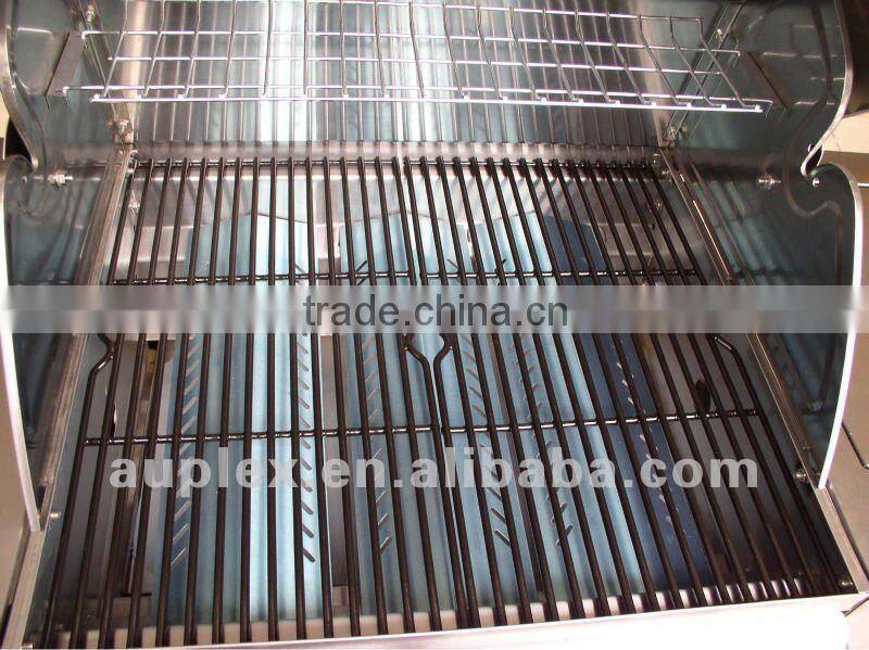 3 Stainless Steel Burners Gas BBQ Grill With Wooden Table CE Approved