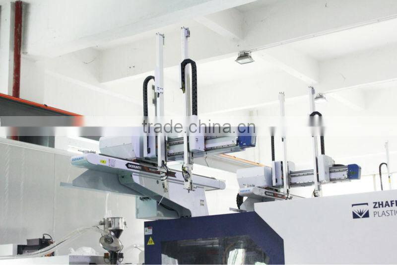 Programmable Robot Gripper With Servo Motor