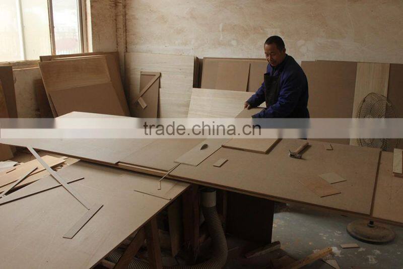 Small wooden decoration