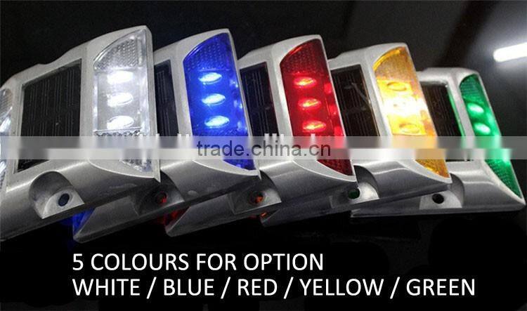 Green Energy Power red 4led road side reflective road stud