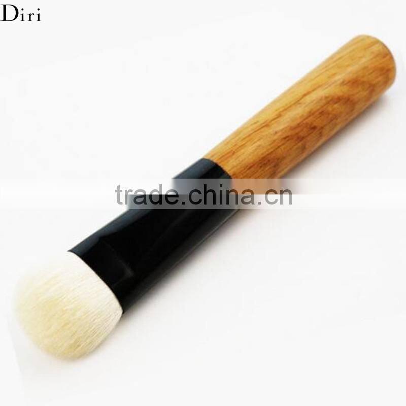 Angled Cosmetic Eye Brow Brush with Different colors Wood Handle Eyeshadow Makeup Brush