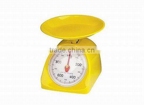 Mechanical kitchen scale with round tray