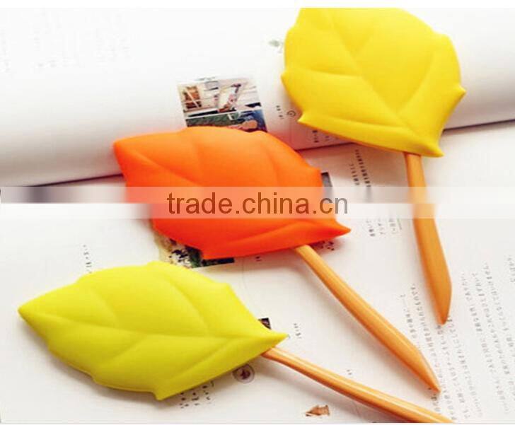 Creative Silicone Leaf Shape Camping Hiking Portable Home Use Pocket Cup