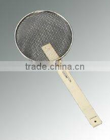 Stainless Round Soba Noodle Strainer with Bamboo Handle Noodles Cooking Accessories