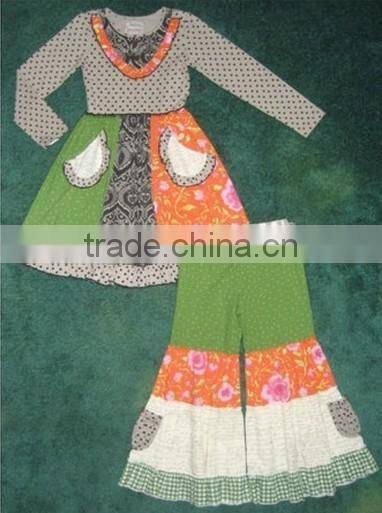 2015 EasterNew Design fashion girl Cotton Outfit With Ruffles Kids Boutique long sleeve green Outfit Baby Clothes Set