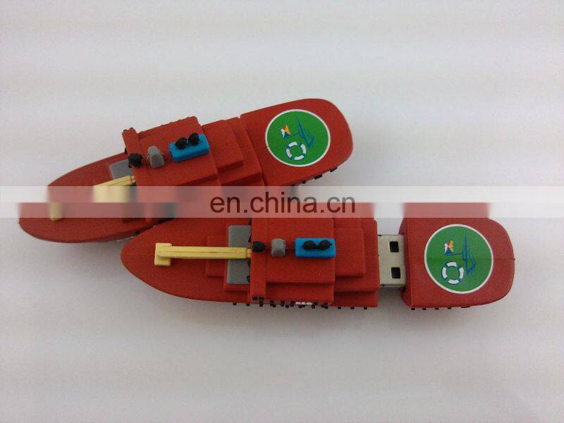 2016 New personalized pvc ship shape flash usb in low price