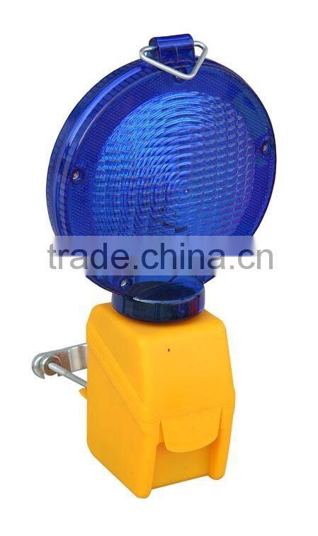 Highly Visible LED Flash Barricade Light