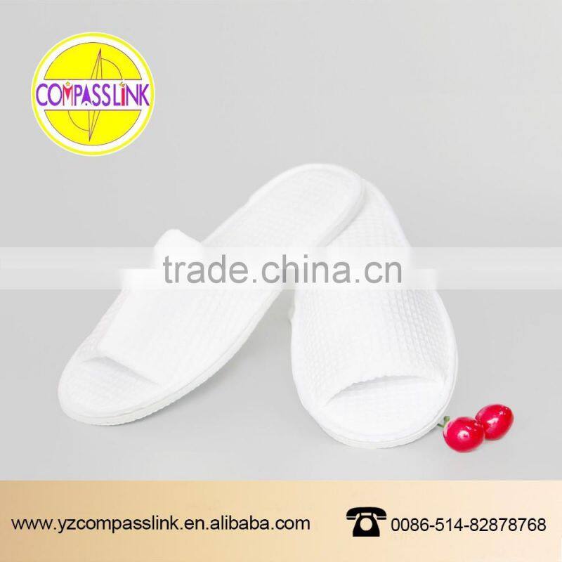 cheap disposable slippers for hotel guests slipper with high quality