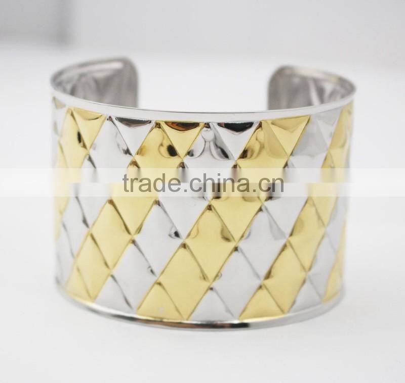 Stainless Steel Bangle Jewelry Engraved Cuff Bracelet
