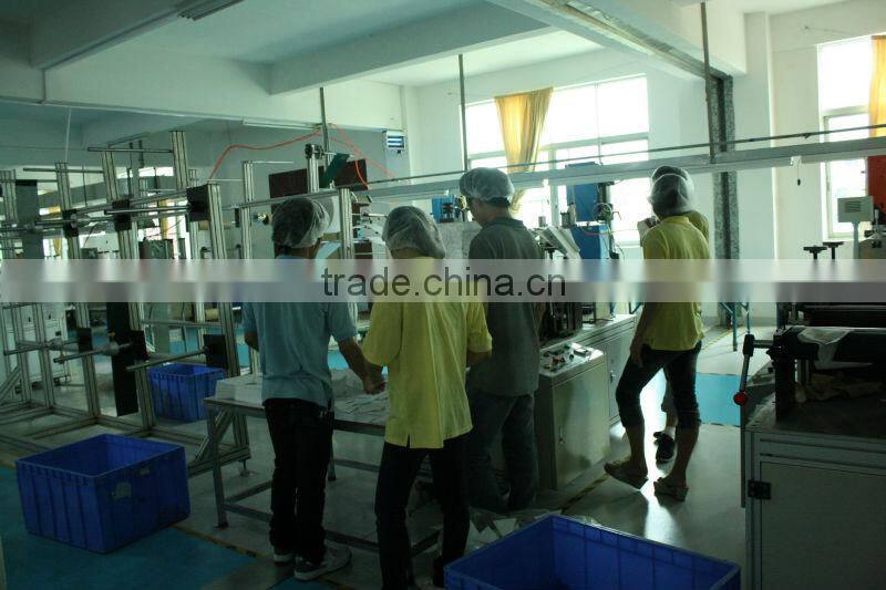 Dental Disposable Face Mask / Surgical Face Mask With Ear loops (3-ply) / Non-Woven mask respirator