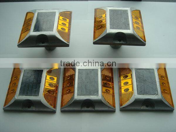 High Brightness Solar Powder Road Studs