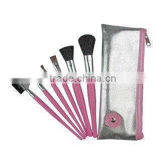 cheap wholesale nylon lip brushes,pink wooden handle makeup