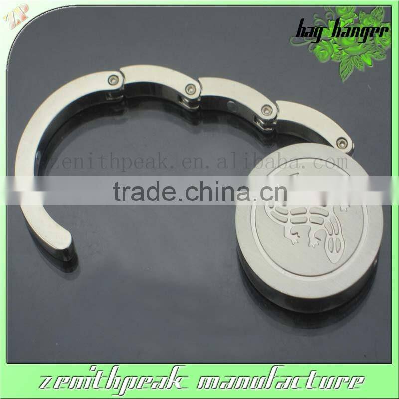 2016 Promotional metal heart shape bag hanger/heart shape bag holder/heart shape bag hook