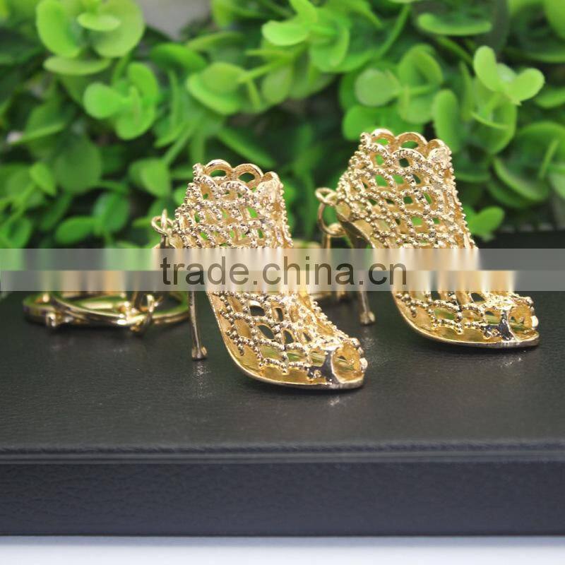 Fashion custom metal keychian gold crystal fancy keychain metal keychain crystal keychain women