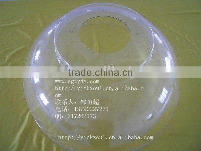 small clear plastic display boxes